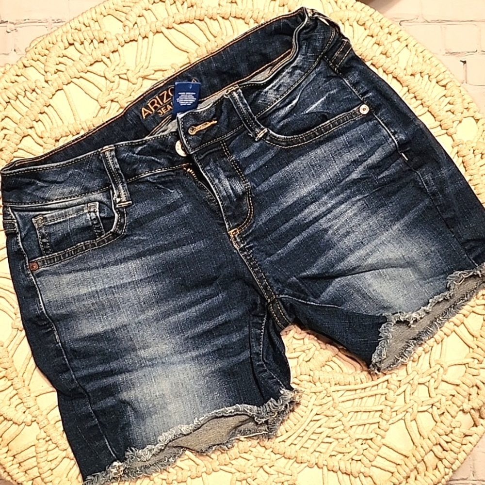ARIZONA JEAN SHORTS
